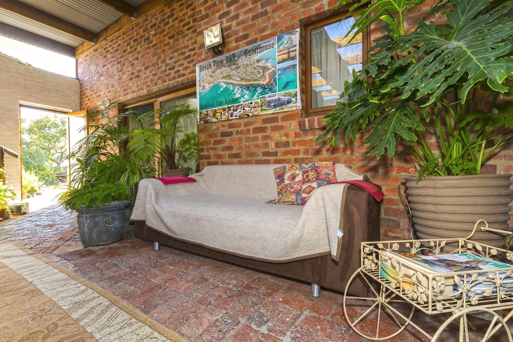 Oceanview B&B 85 Oceanview Drive