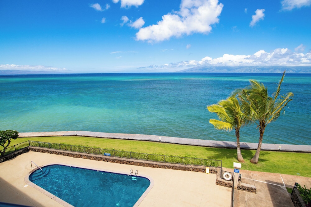 Kahana Reef