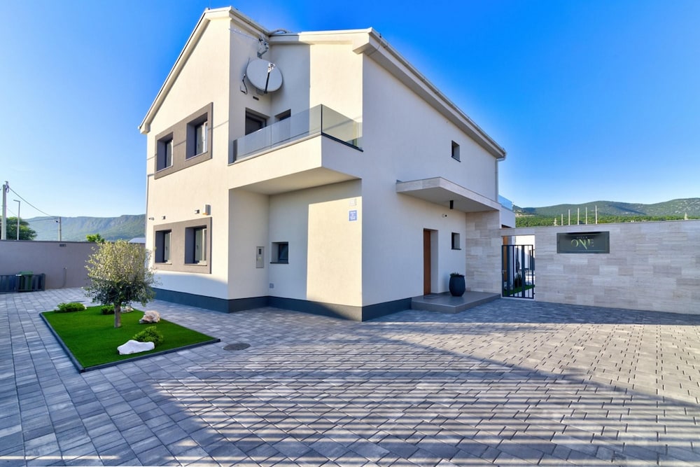 Villa One in Novi Vinodolski
