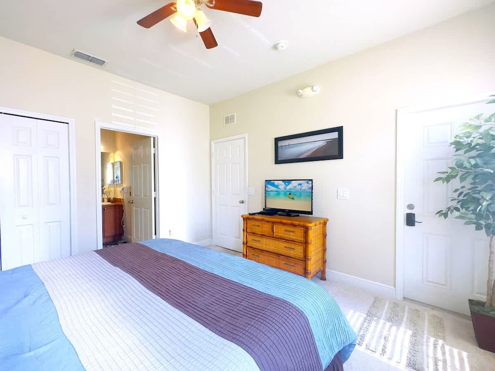 4Br Resort Home With Pool and Lazy River Sleeps 8