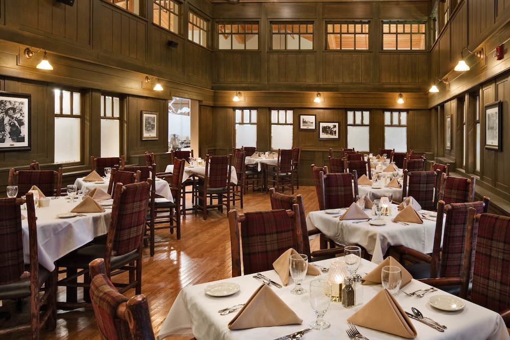 State Game Lodge at Custer State Park Resort