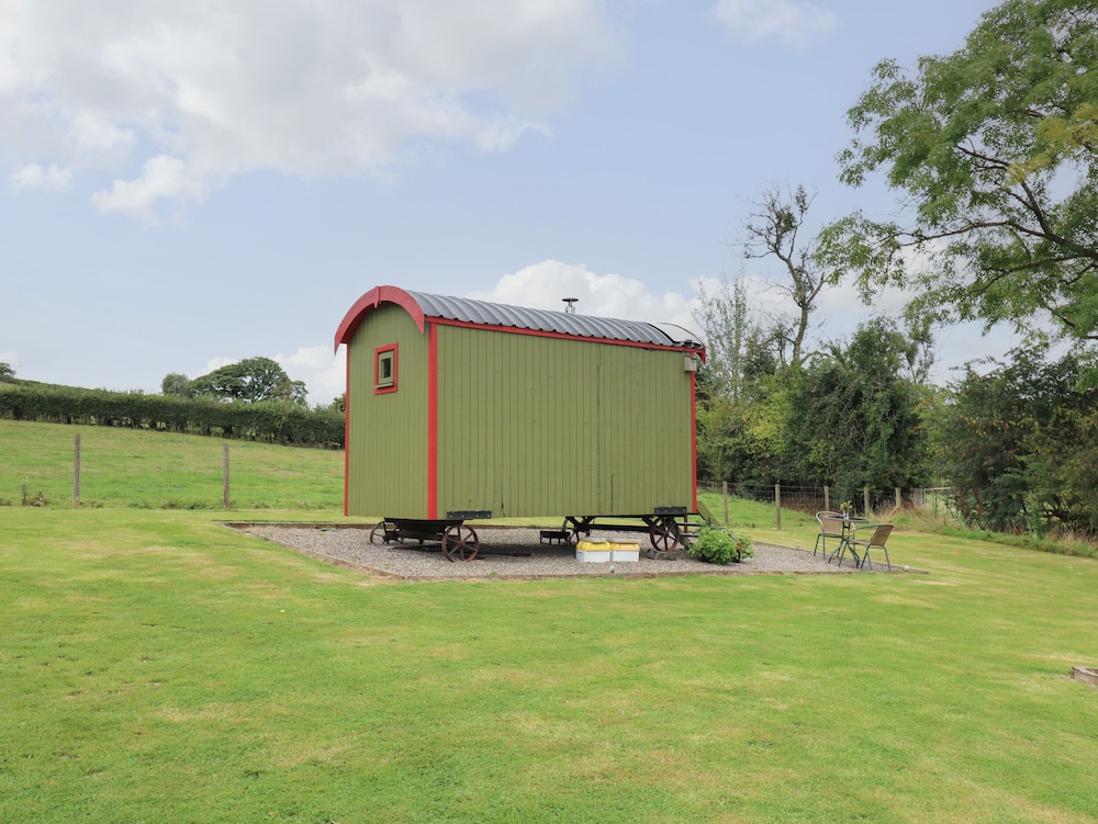 Sweet Briar Shepherds Hut