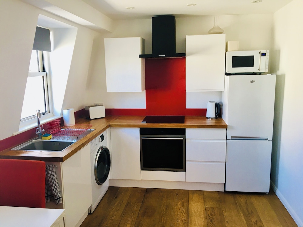Self Contained one Bedroom Flat in the Heart of Brighton, Close to the Beach