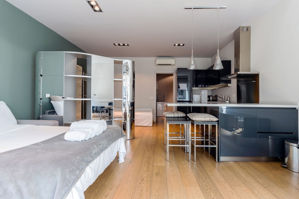 Milan Retreats Brera