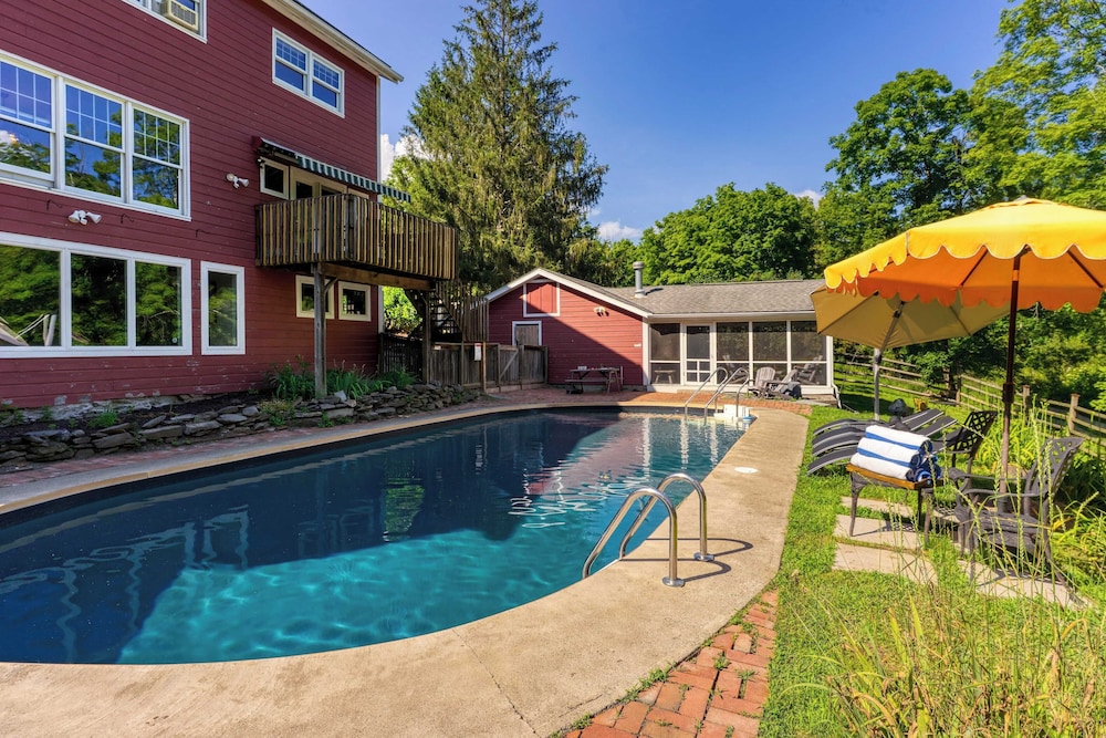Historic Barn Retreat w/ Pool & Pond Views Longview Pond Lodge by Avantstay