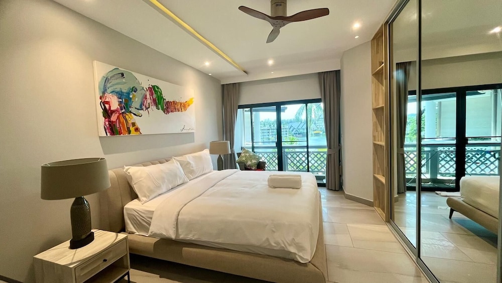 Luxury Seaview 6 Bedrooms With Infinity Pool Villa, Private Gym, Superfast Wifi