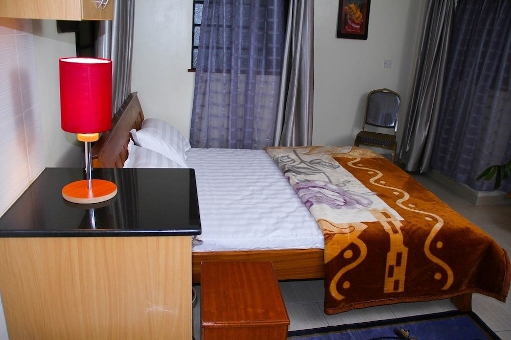 Eron Hotel