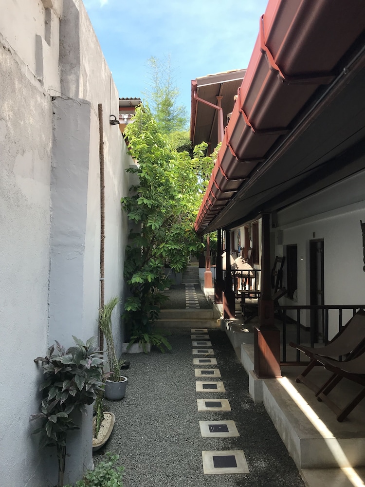 Hotel Samaya Fort Hotel - Image 1