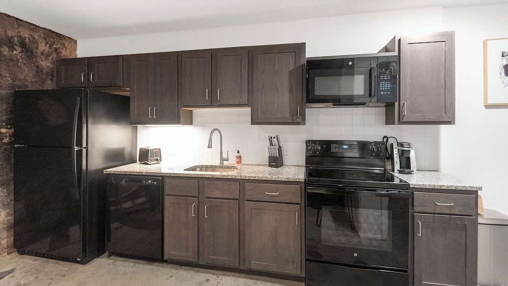  Landing Furnished Apartments Downtown Memphis