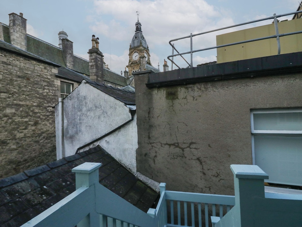 Flat 1