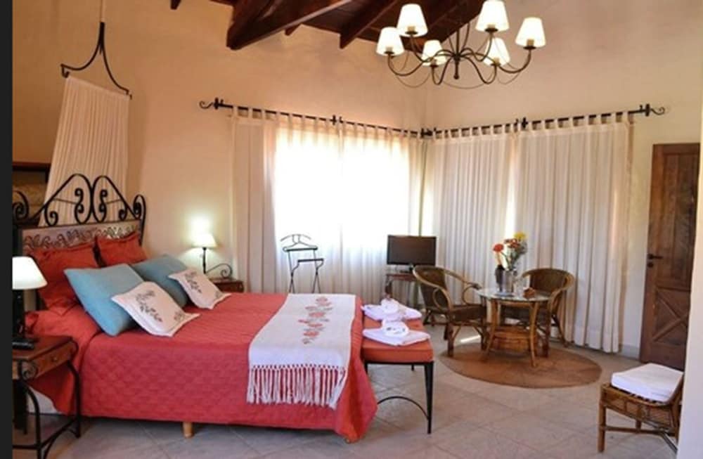 Hosteria La Caldera