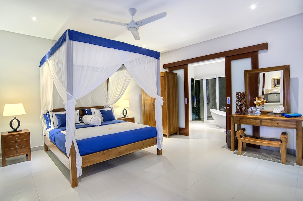 Villa Yenian by Villa Finder