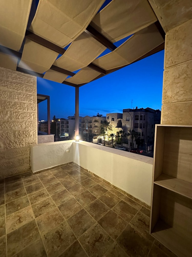 Aboun Rooftop 2bedroom Kh&sh view 5