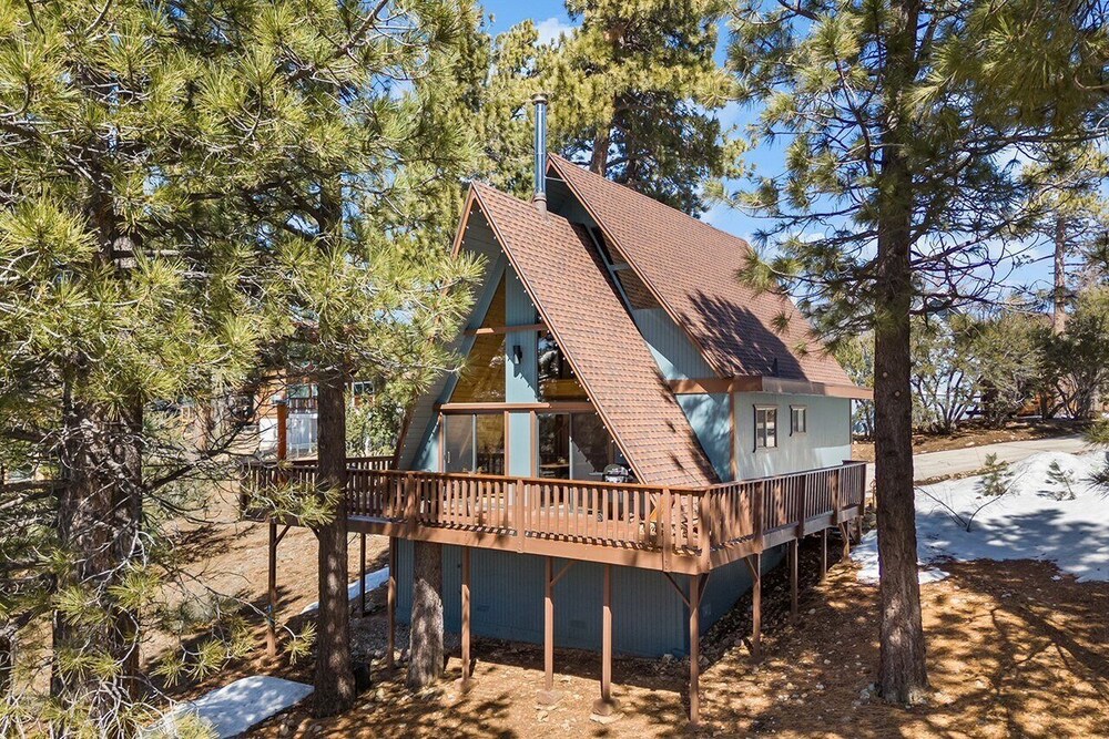 Moonridge Modern Chalet #2453