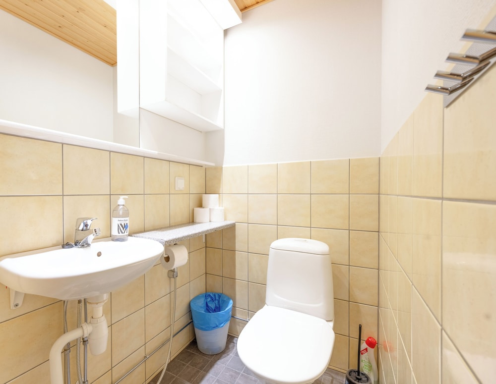 3BR Holiday Apt. with Sauna