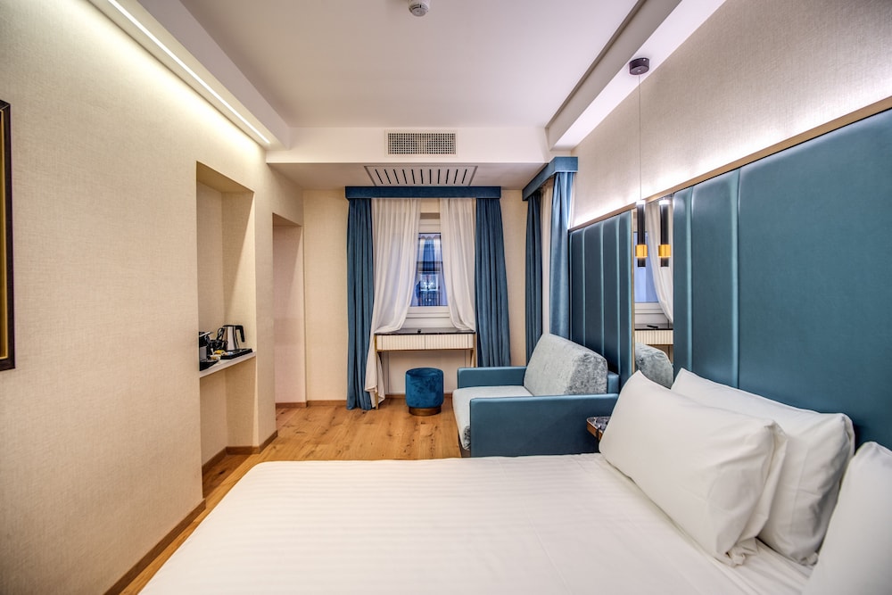 CC Palace Hotel Roma