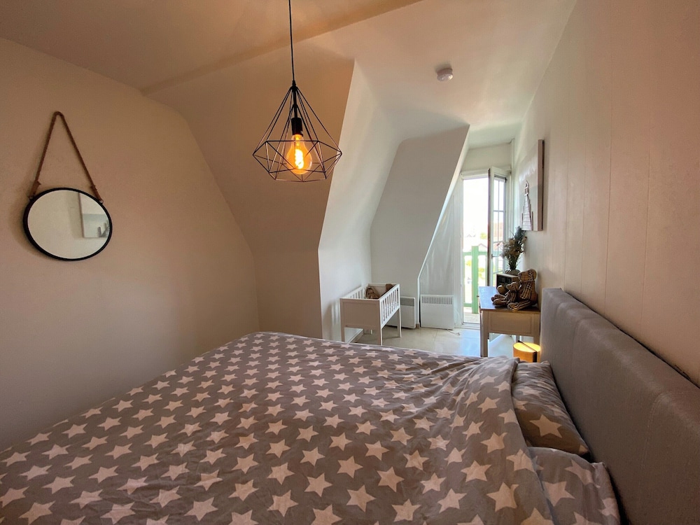 Apartment in Nieuwpoort Near Flemish Coast