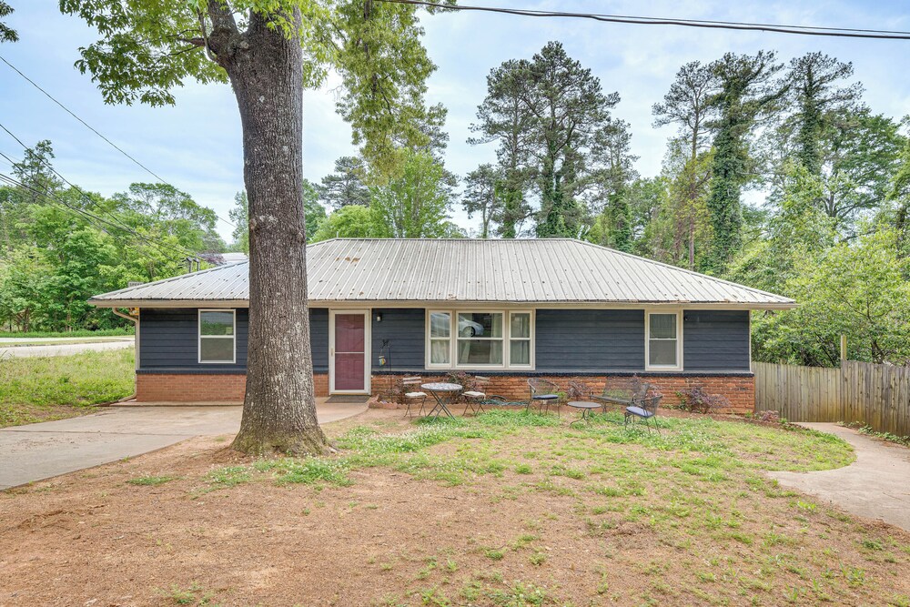 4 Mi to Dtwn: Family-friendly Apt in Atlanta!