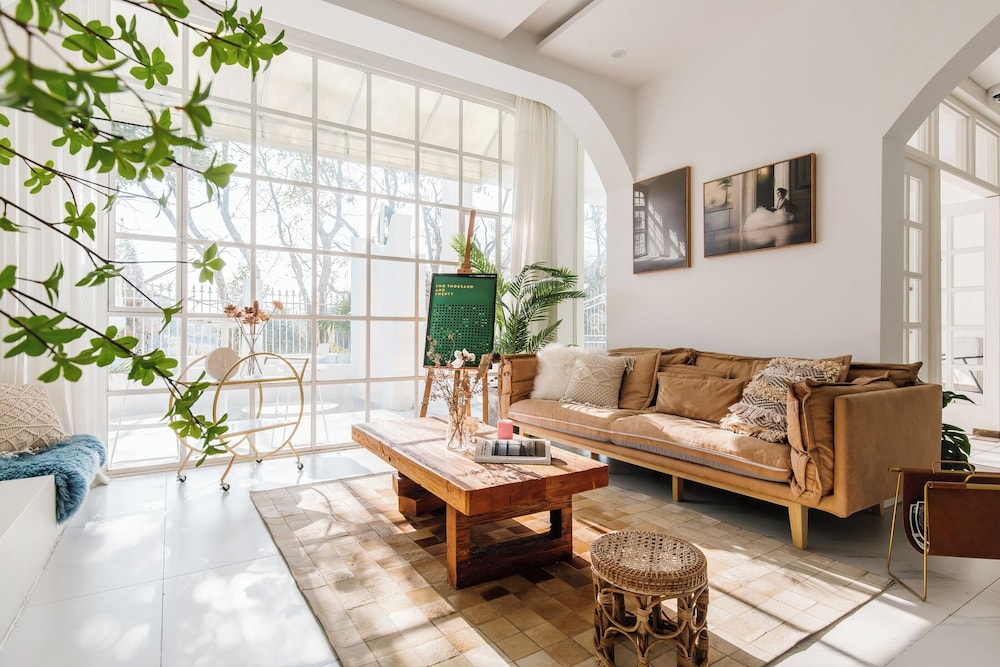 Shanghai Ruochu Designer Guesthouse-Near Shanghai Pudong Airport & Disneyland