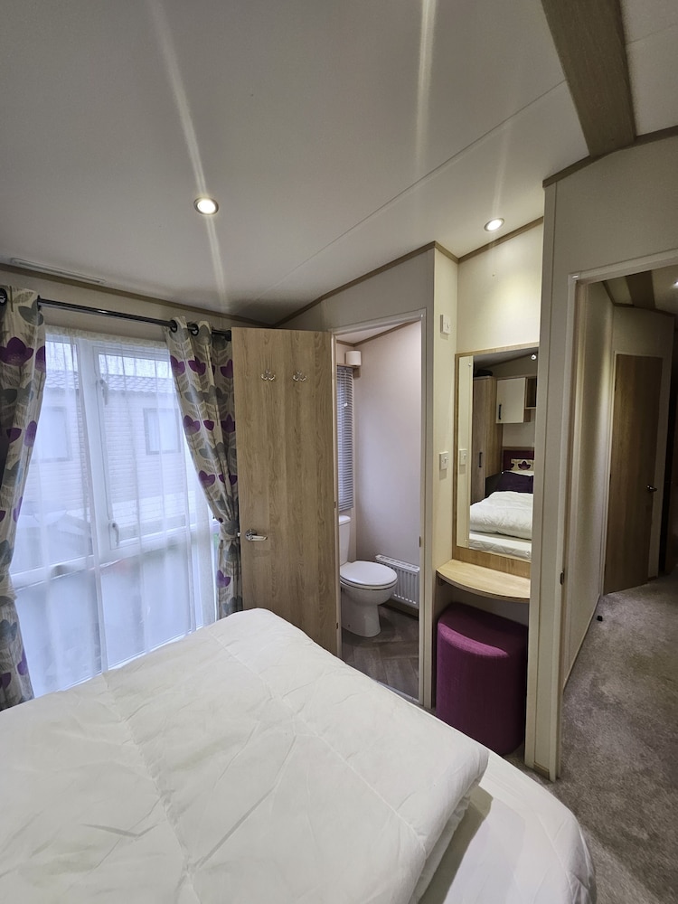 KMH Caravan Holidays
