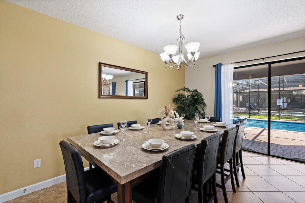 Championsgate Resort 8 Bedroom Pool Home with Spa 8 Home