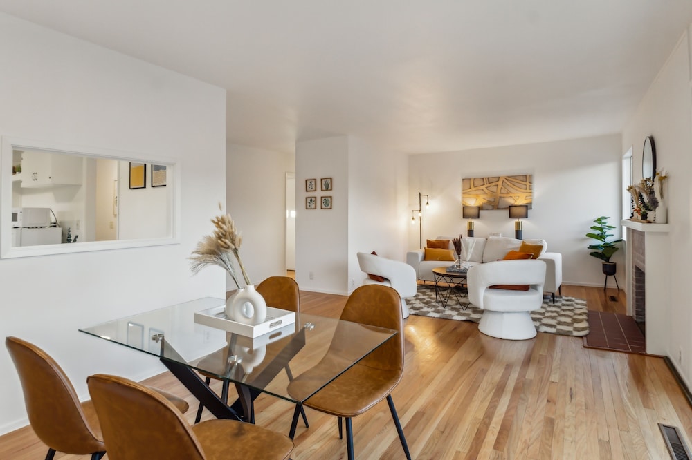 Charming Vintage Retreat In The Heart Of San Jose 3 Bedroom Home