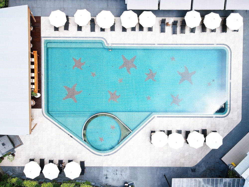 Sawaddi Patong Resort & Spa by Tolani, photo 82