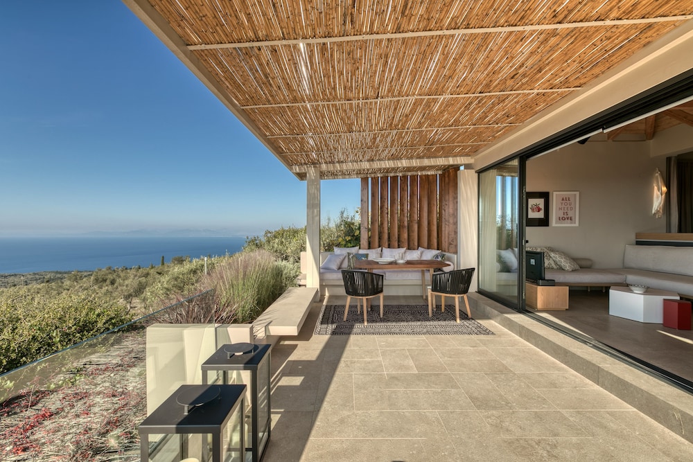 Art Blue Villas