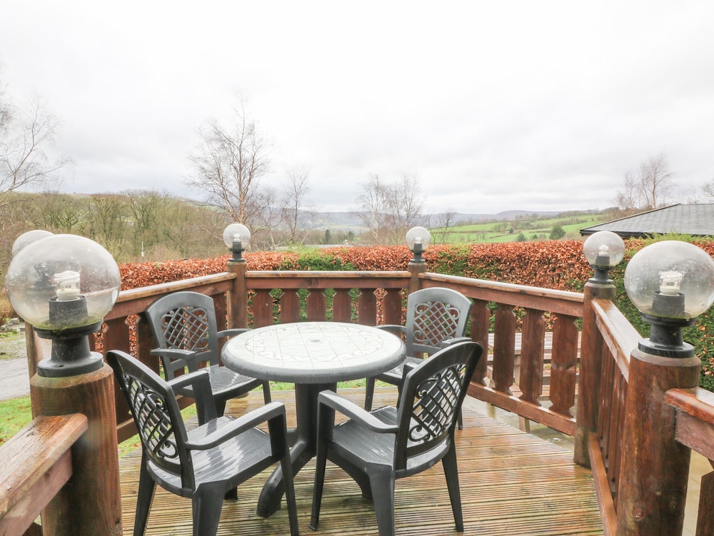 Barn Owl Lodge