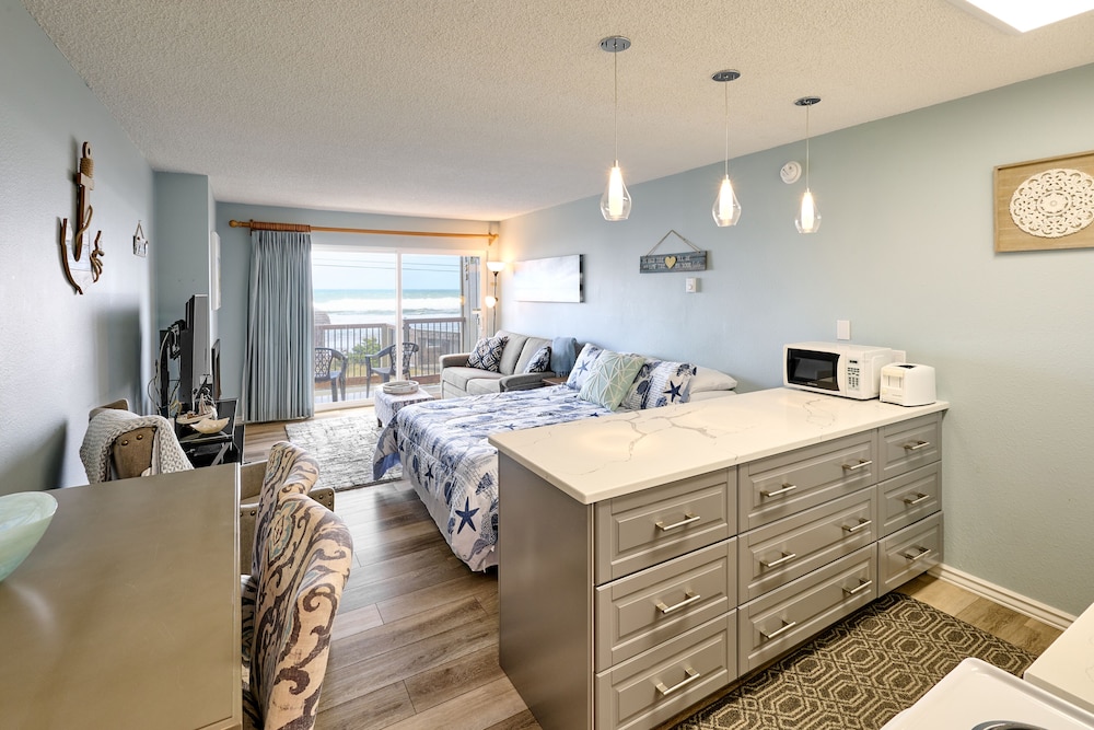 Lincoln City Vacations - Surftides Plaza Rentals - Property Image 203