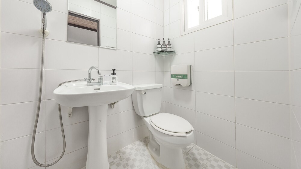 Gapeong Eoneunal Spa Pet Pension
