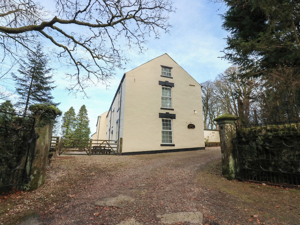 Nenthead House