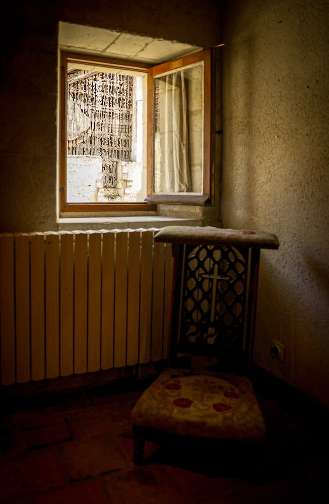 Chateau Monastere de la Corroirie