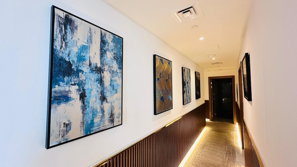Premium 2 Bed Millennium Apartment