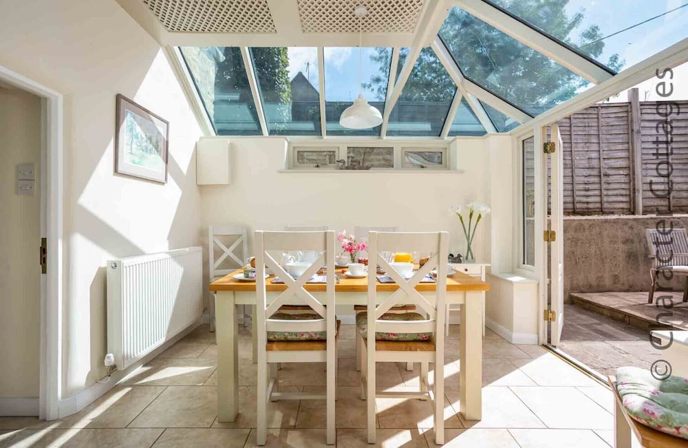 Weir Cottage