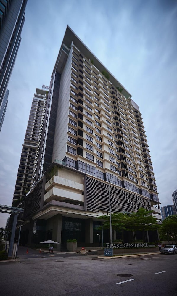 Hotel 188 Suites by Namastay - Image 1