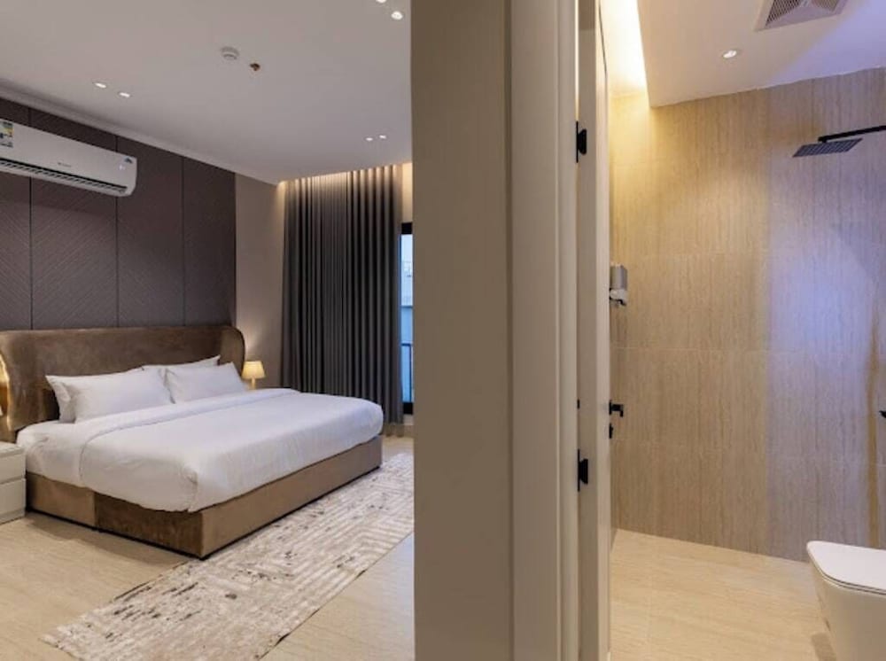 Luxury & Sophisticated Two BR Apt in Almadinah