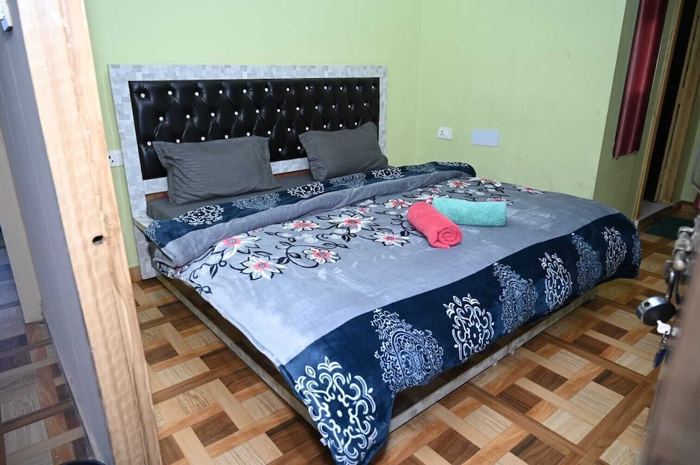 Family Home Stay
