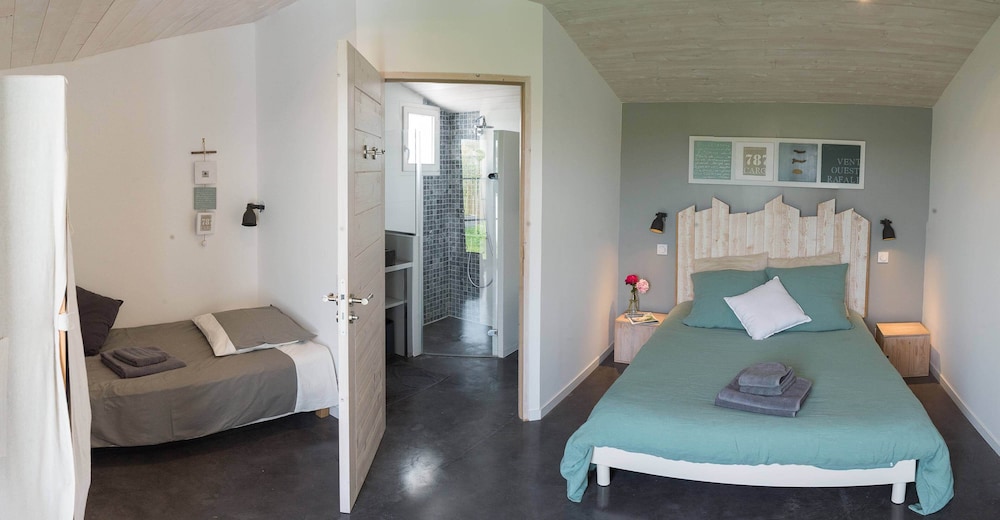 Maison d'Hotes les Petites Terres view 5
