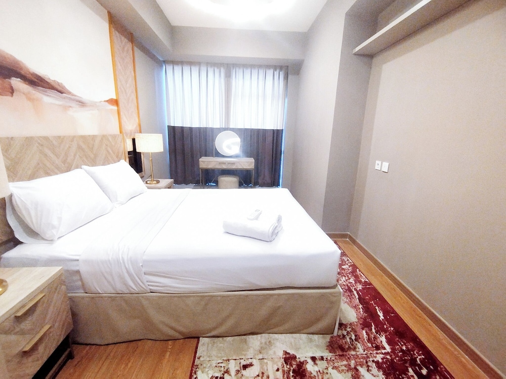 Strategic 2Br At Grand Sungkono Lagoon Apartment