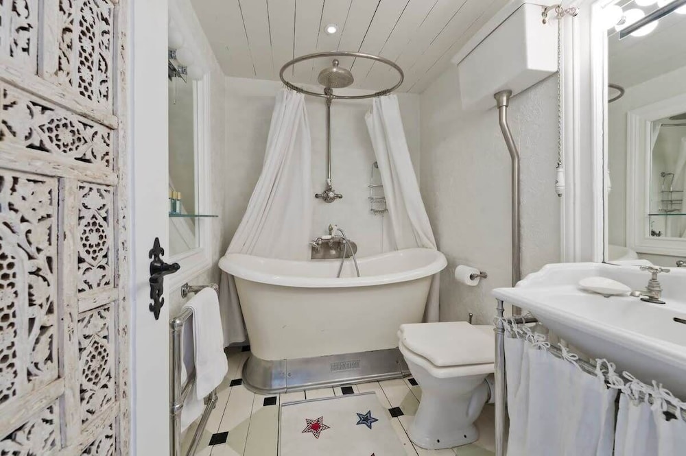 Stylish 5 Bed House in St. John's Wood/maida Vale