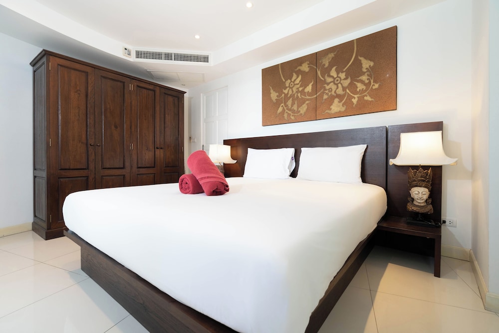 Kata Ocean View 2BR Apartment M12 view 2