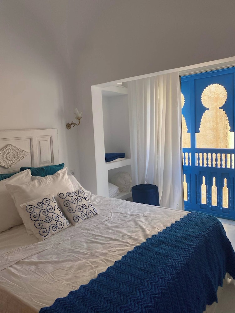 Artgohomes1 Medina Hammamet view 3