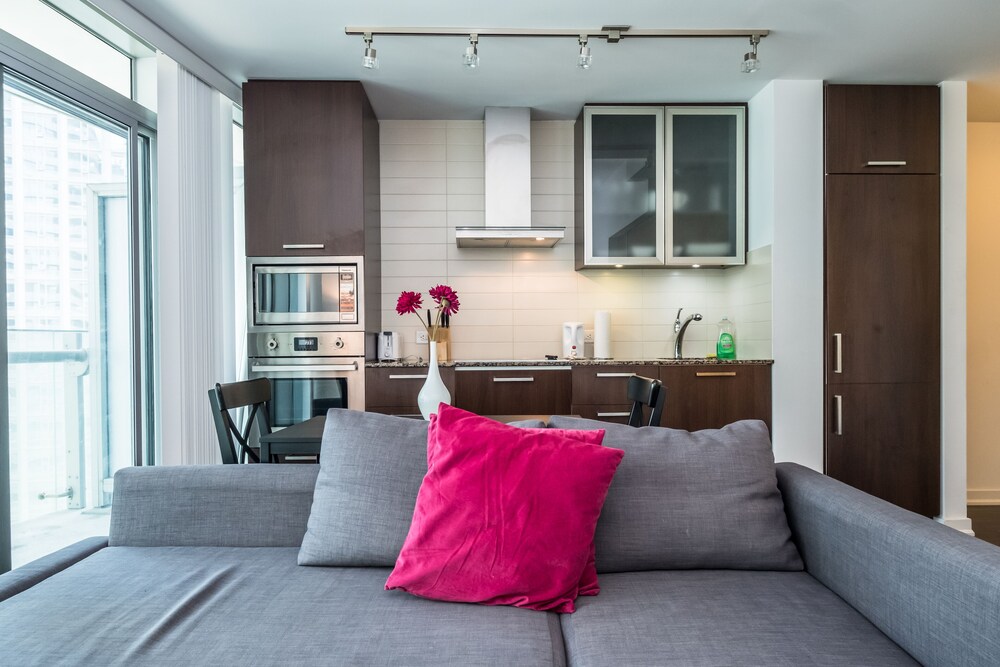 York Street Condos Tower 1 - Image 5