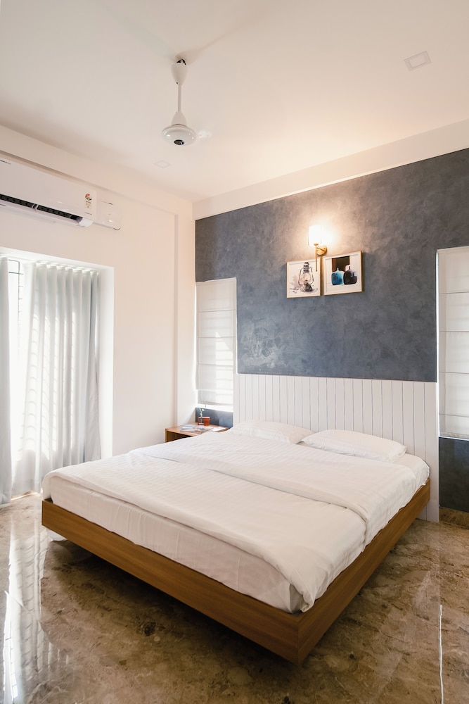 Avalon Homes