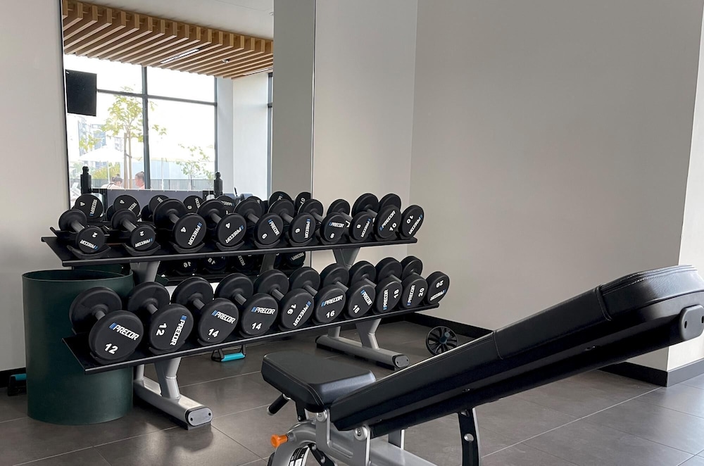 Elite LUX Holiday Homes - Upscale Stylish 2BR Dubai Hills