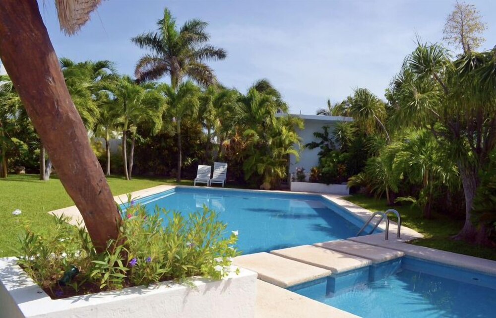 Tu Casa En Zona Hotelera a una Cuadra de la Playa