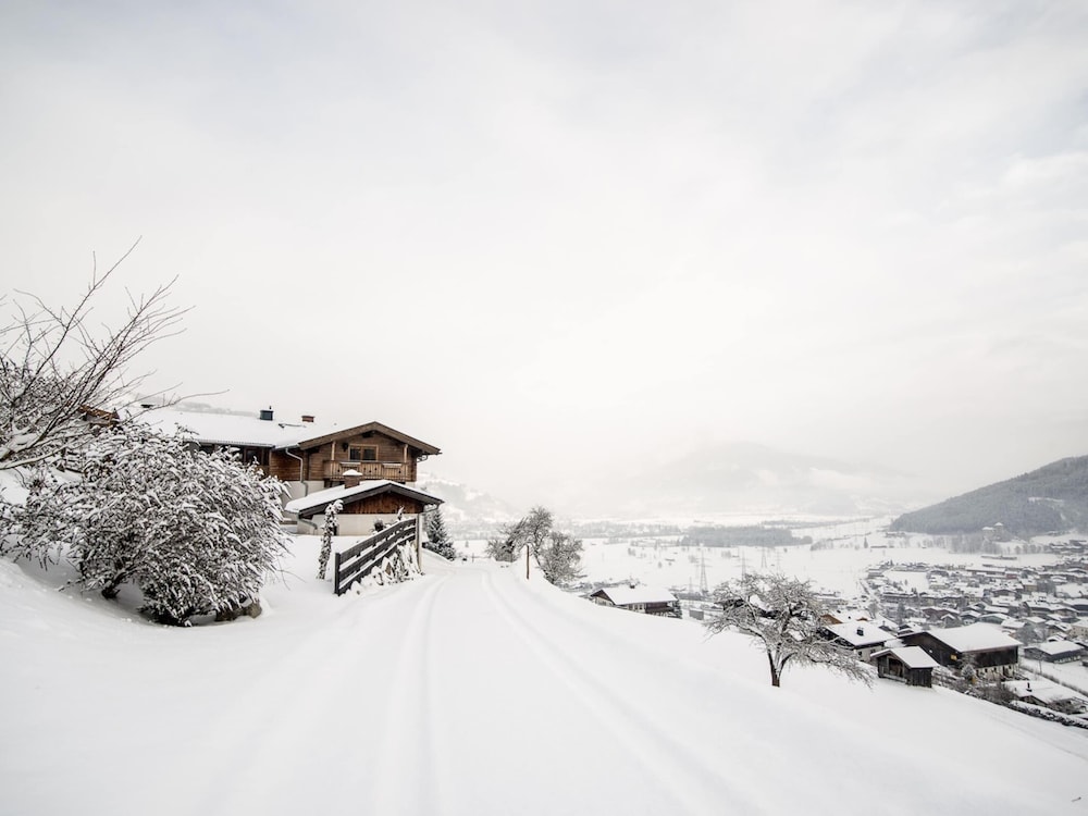 Modern Mansion in Kaprun Near Ski Area