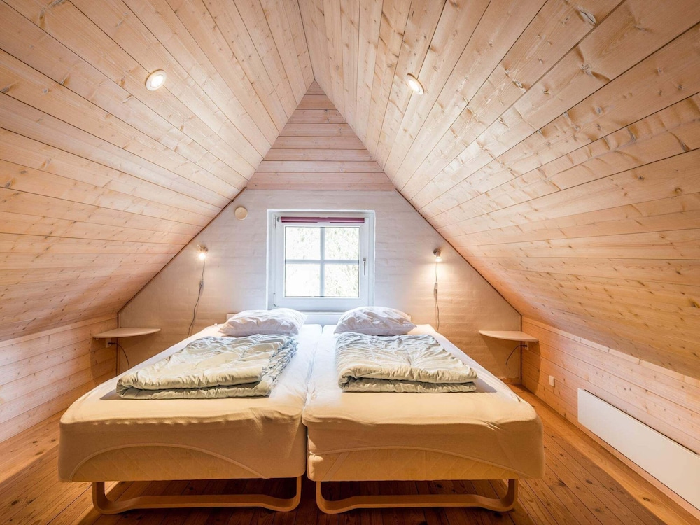 9 Person Holiday Home in Norre Nebel view 2