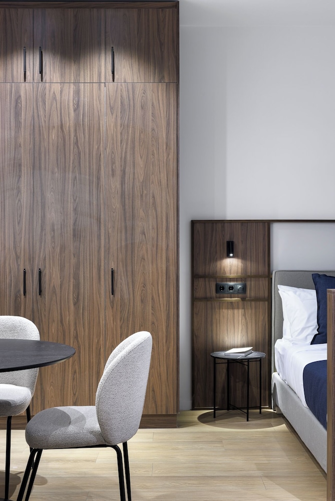 MoRe by Zoia Living